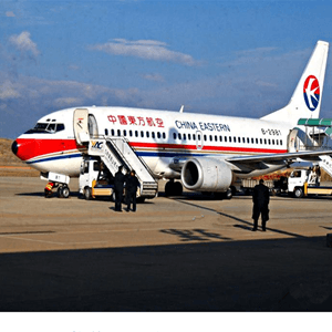 普洱思茅机场空运航空快运业稳步发展的原因是什么？